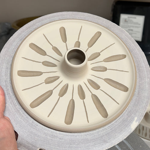 Drejat ljusfat vitt Axet